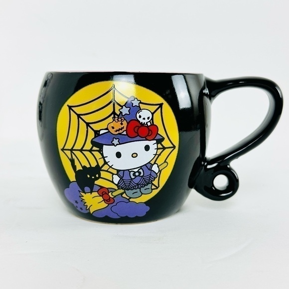 NWT Hello Kitty Halloween Witch Pumpkin Skull Bats Stars Spider Web Broom Mugs - Picture 5 of 7